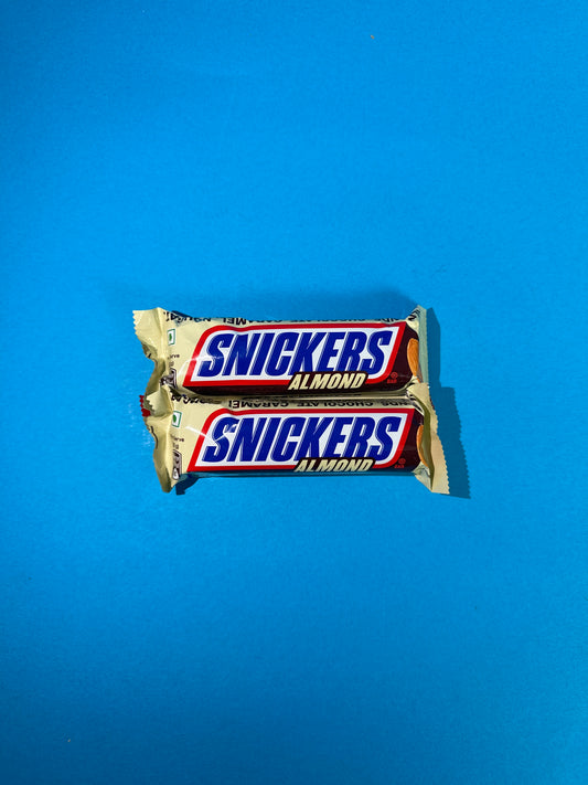 Snickers Almond - Memo's Candy World GmbH